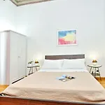 Otranto Apartment