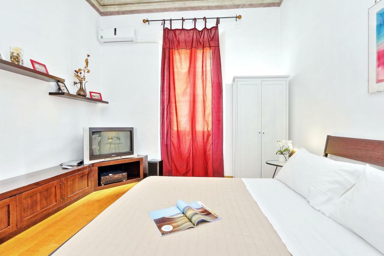 Otranto Apartment